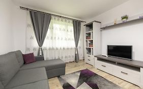 Apartament Ada